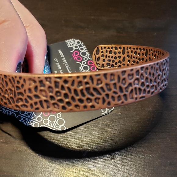 paparazzi Jewelry - Paparazzi bronze cuff bracelet